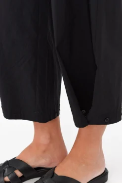 Pants<Clarity Carlton Black Convertible Cropped Pant