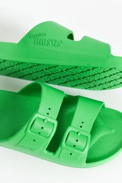 Slides<Freedom Moses Carter Green Vegan Slides