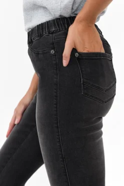 Jeans<Cafe Latte Courtney Black Denim Stretch Jean