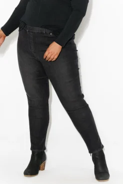 Jeans<Cafe Latte Courtney Black Denim Stretch Jean