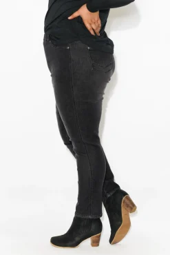 Jeans<Cafe Latte Courtney Black Denim Stretch Jean