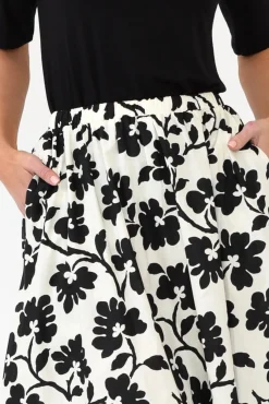 Skirts<Cali and Co Dover Black Garden Cotton Skirt