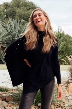 Ponchos<Tirelli Gisele Black Button Up Poncho