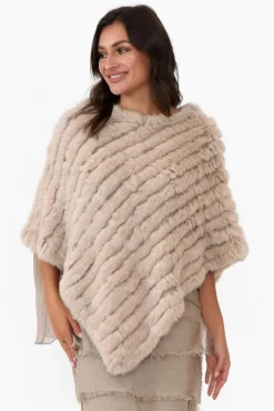 Ponchos<365 Days Greer Stone Fur Poncho