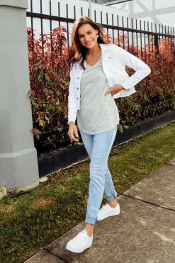 Jeans<PQ Indiana Light Denim Frayed Slim Fit Jean