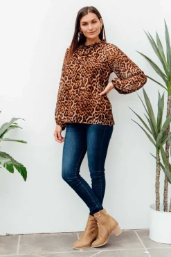 Sleeved Tops<La Strada Riley Leopard Silk Ruffle Top